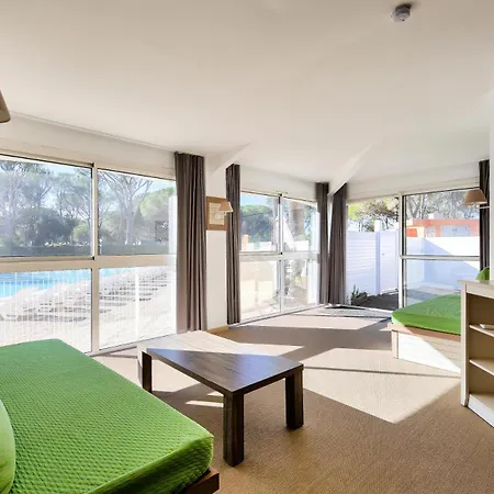 Apartment Saint-raphael Valescure - Maeva - 3 Pieces 6 P 734 Saint-Raphael (Var)